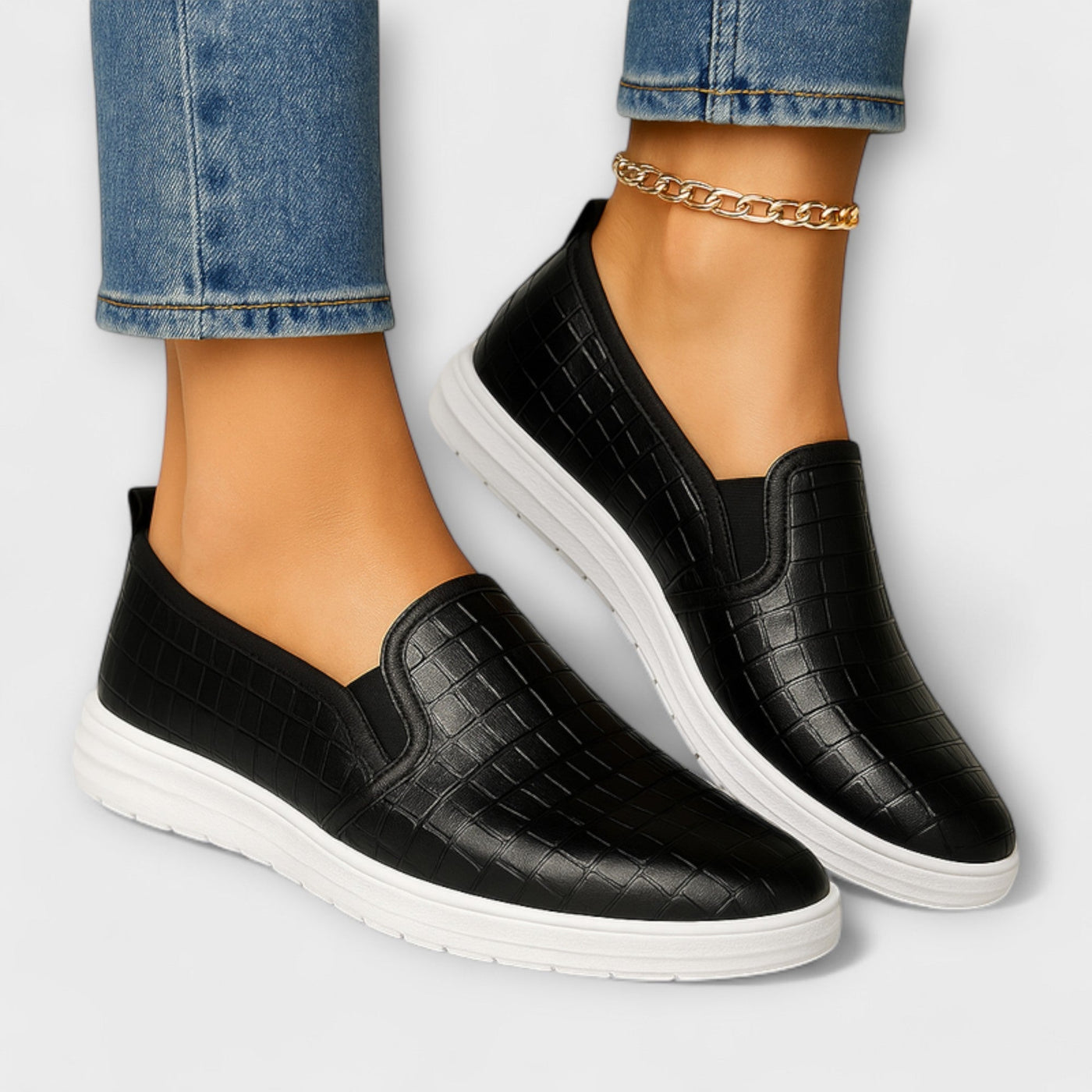 Mila™ | Comfortable Slip-On Sneakers