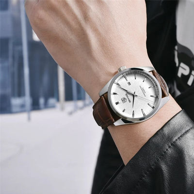 Sophisticated Luxury Men's Watch™ by Olsen & Olsen
