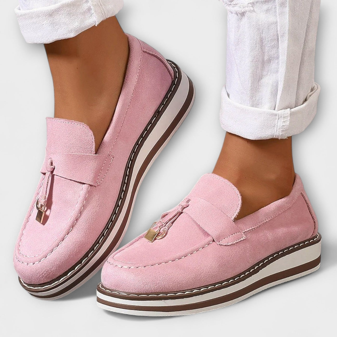 LUISA | Casual shoes with a rounded toe, featuring a modern style and everyday comfort